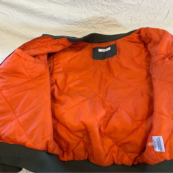 Capo Puffer Bomber Jacket - Picture 3 of 6